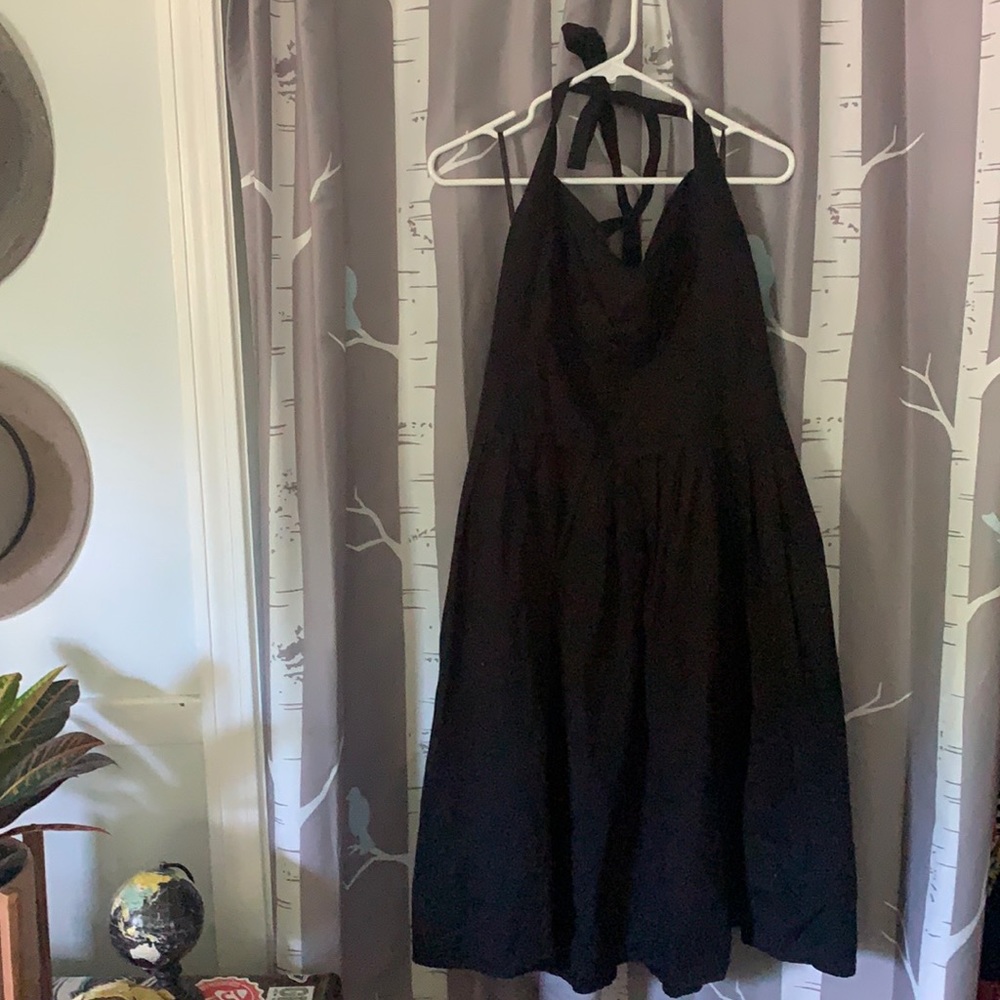 Eshakti classic halter dress